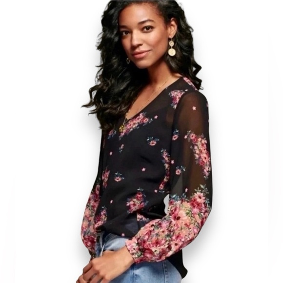 Cabi Blooming Black Floral Peasant Blouse - Picture 1 of 4